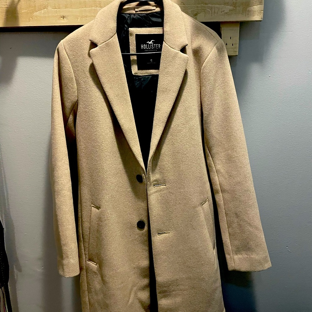 Men’s Tan peacoat